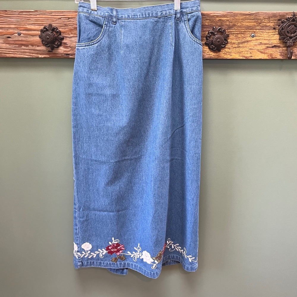 Vintage‎ Denim & Co Medium Wash Floral Embroidered Denim Maxi Skirt Size M